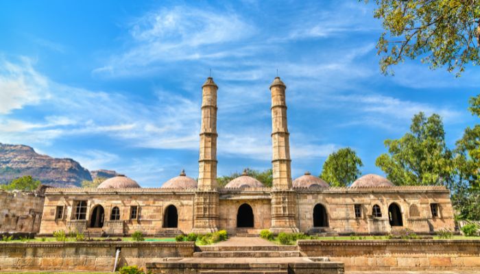 Sahar Ki Masjid Tranquility: Serene beauty at Champaner-Pavagadh