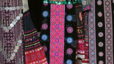 Traditional Dress of Gujarat: 16 Exquisite Traditional Styles for Men & Women