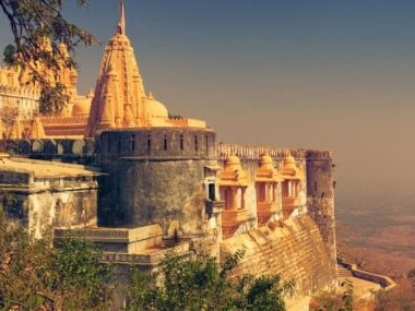 Discover 22 Famous Temples in Gujarat: Spiritual & Architectural Gems