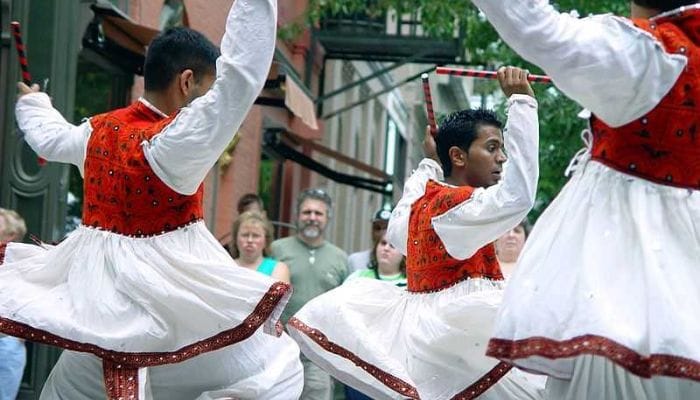 Traditional Chorno