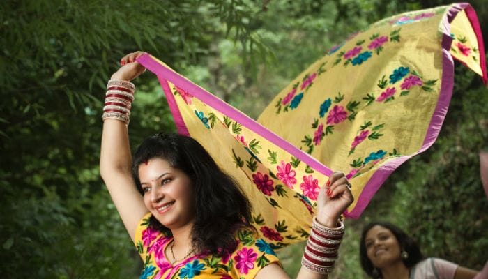 Dupatta – Embellished Scarf of Gujarati Attire